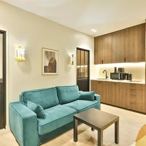 https://wonderful-appartment-4p-1-bedroom-nation-voltaire-75011.fr-paris.fr